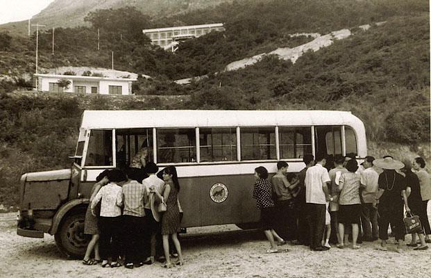 新大嶼山巴士成立
