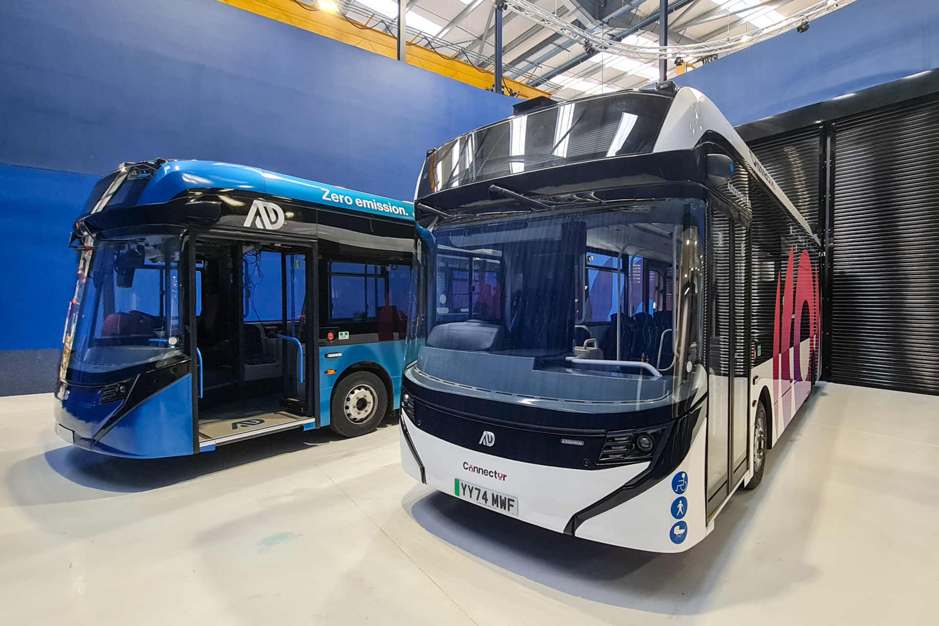 劍橋試驗自動駕駛 Enviro100AEV | Bus Focus