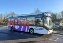 劍橋試驗自動駕駛 Enviro100AEV