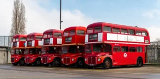 TfL 出售最後五部 Routemaster